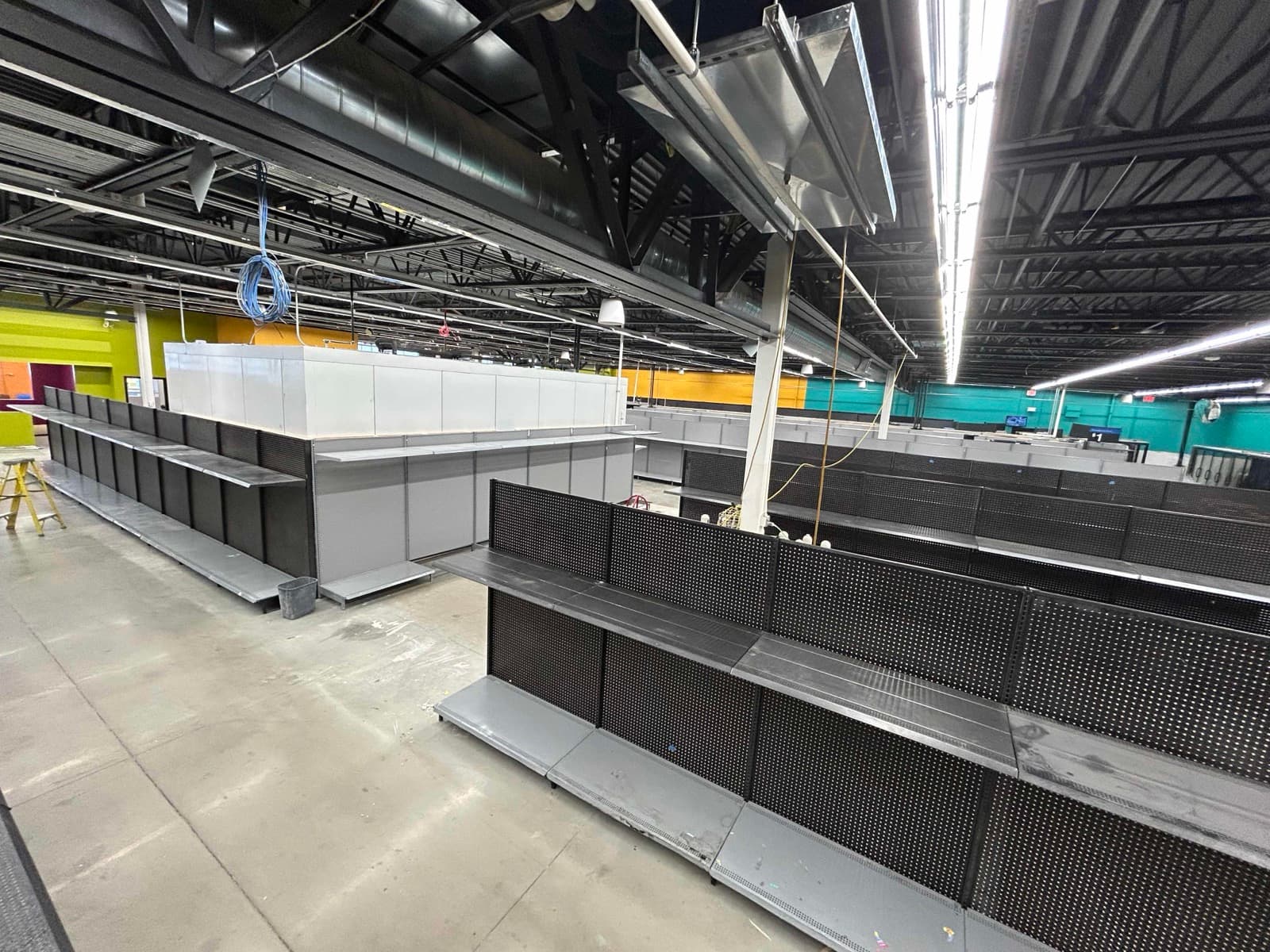 Grocery & Retail Chain Remodels
